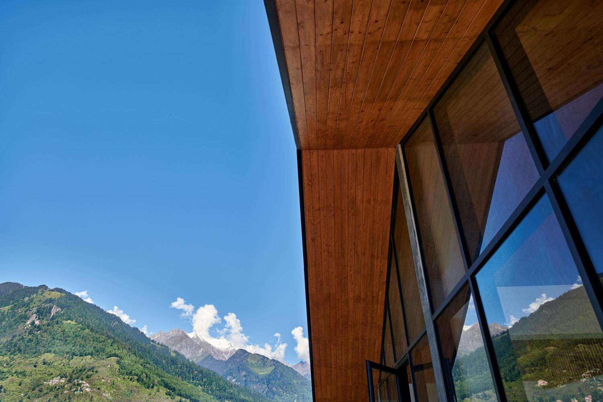Warehouse Suites And Loft - Manali (Himachal Pradesh) — Photos 2